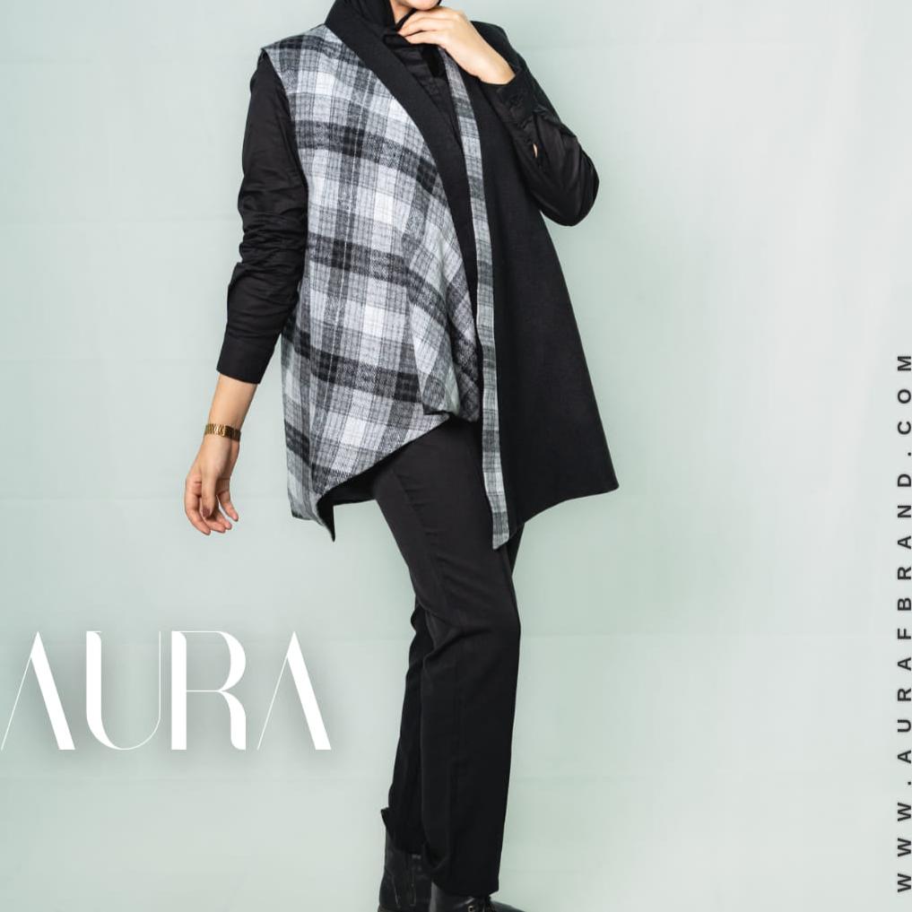 AURA luxury oversized sleeveless cape