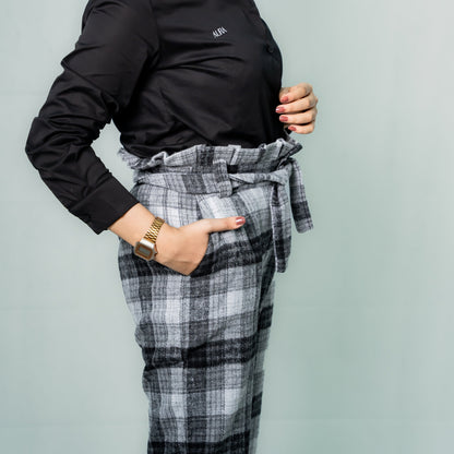 AURA High Waist Elastic Belted Checked Pants