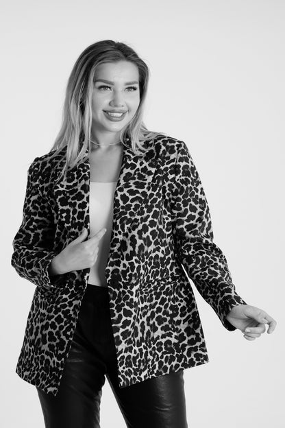 Leopard print blazer